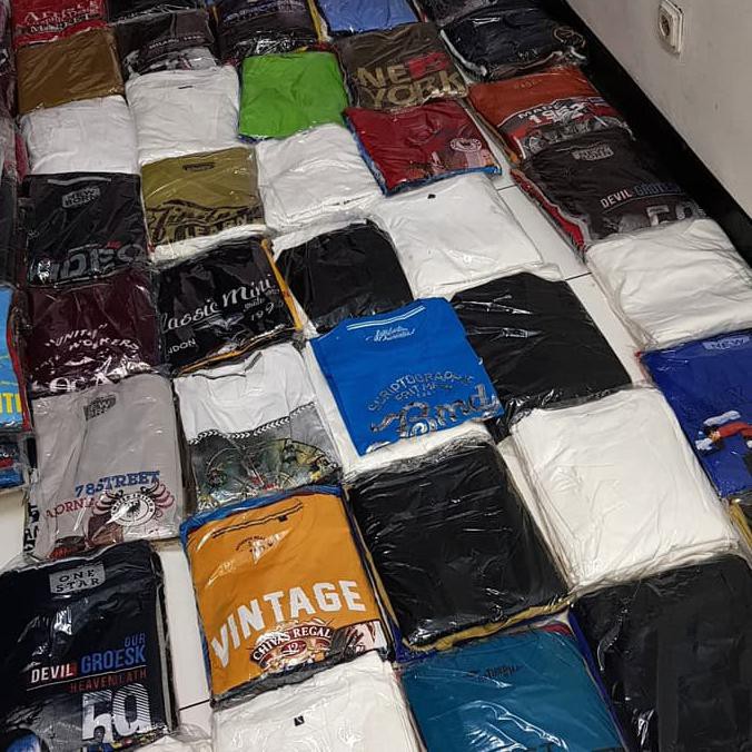 TERLARIS Kaos Distro Polyester Reject BS Murah (Cek Deskripsi)