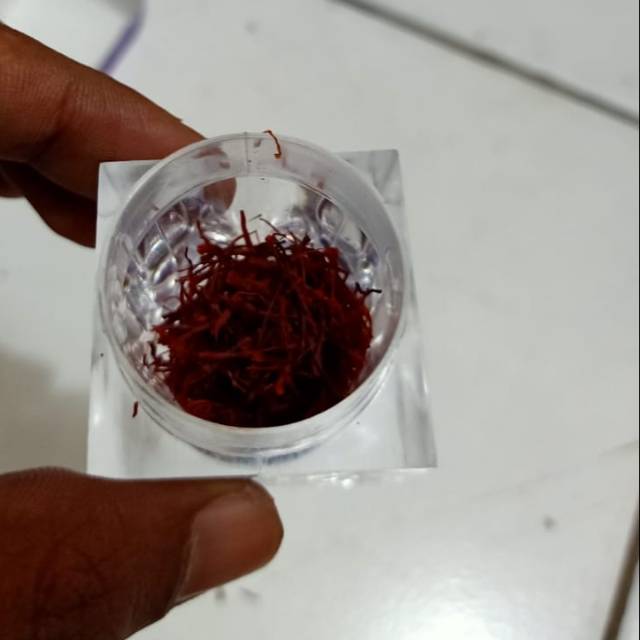 

Safron super nigin grede A 1gram