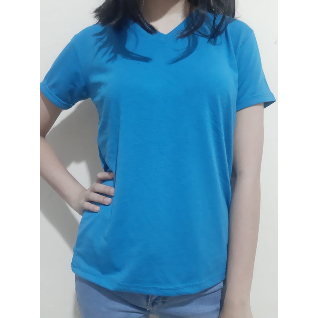 kaos v-neck cewek