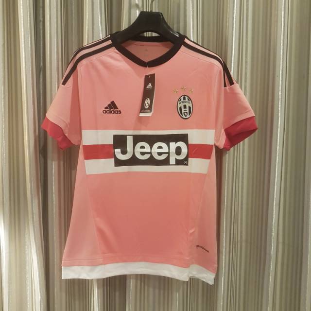 Juventus Away 2015 / 2016 Pink