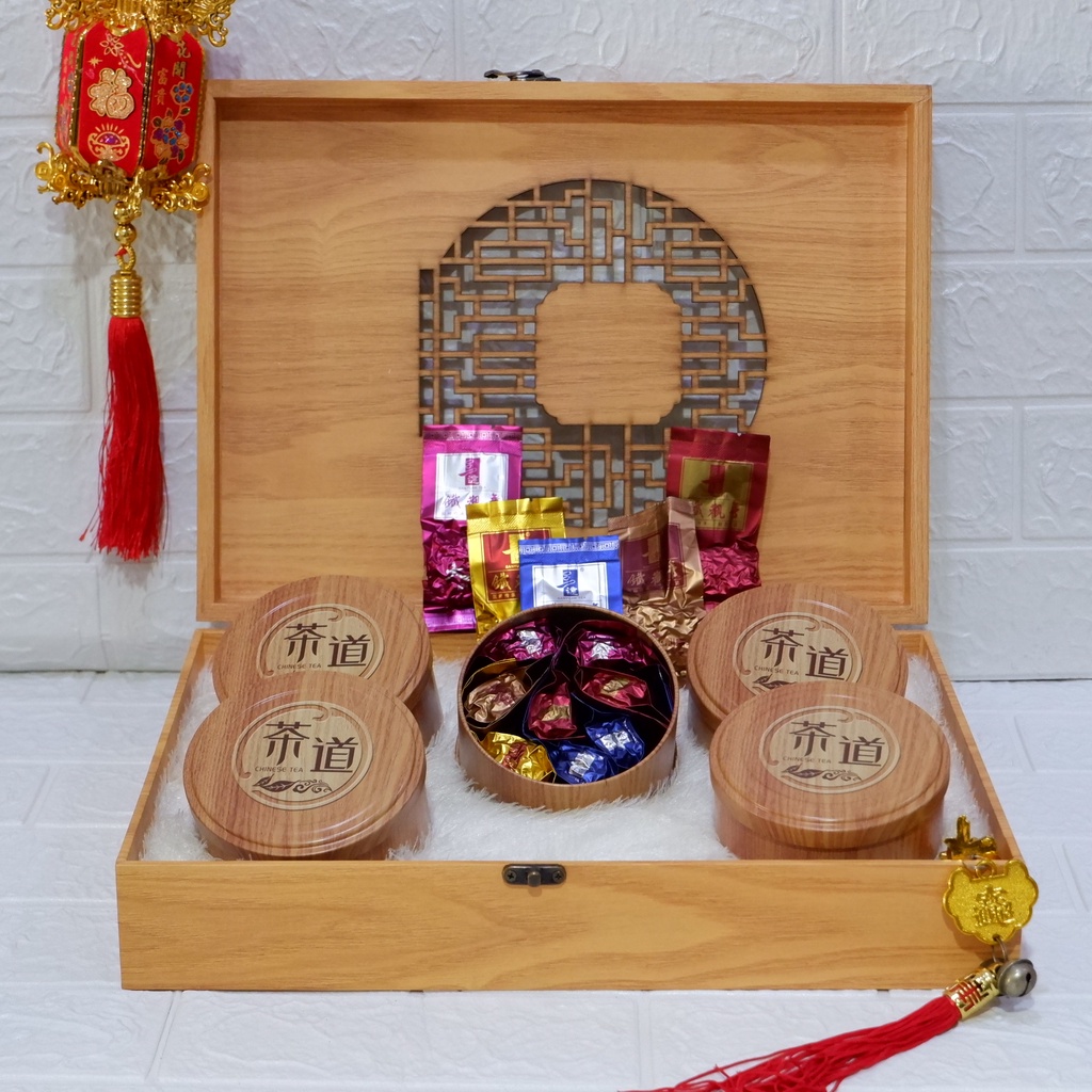 

Chinese New Year Imlek Tea Gift Tie Kuan Yin Oo Long Wedding Anniversary Hampers Gift Parcel Ultah Perkawinan Kado Hadiah