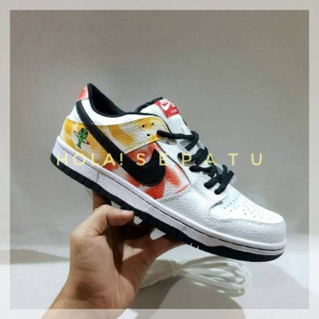 SEPATU NIKE SB DUNK LOW RUYGUN TIE - DIE / PREMIUN ORIGINAL BNIB / Sepatu Nike Keren