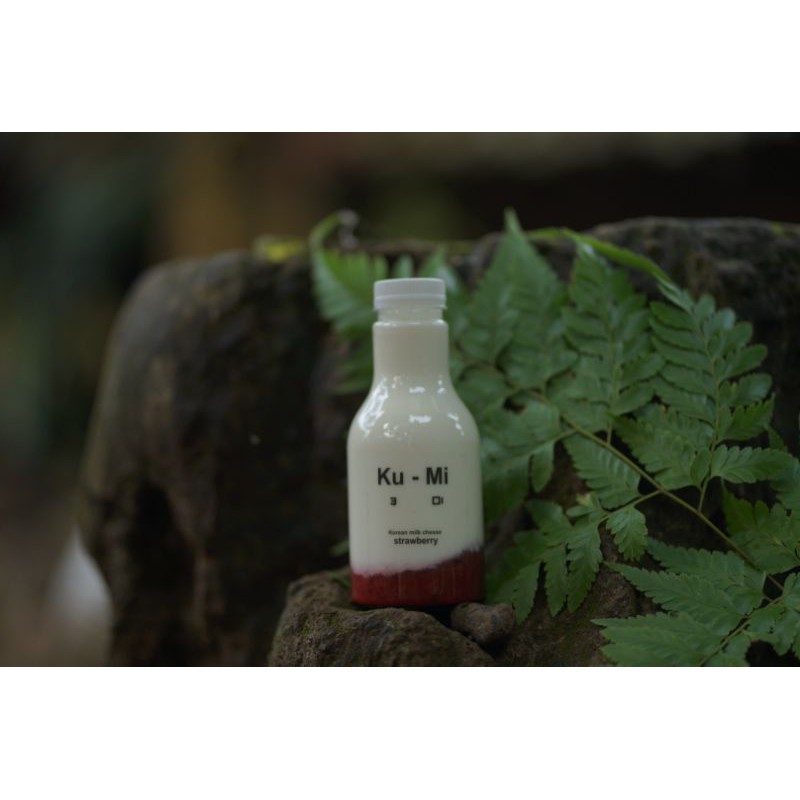 

Milk chesse strawberry Ku - Mi