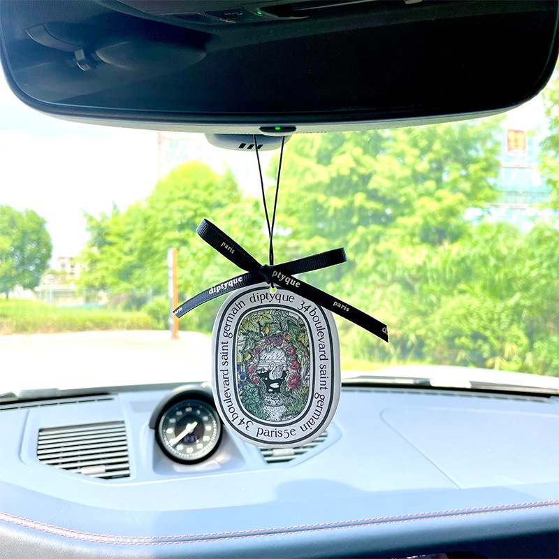 diptyque pengharum pewangi parfum mobil air freshener car perfume kertas