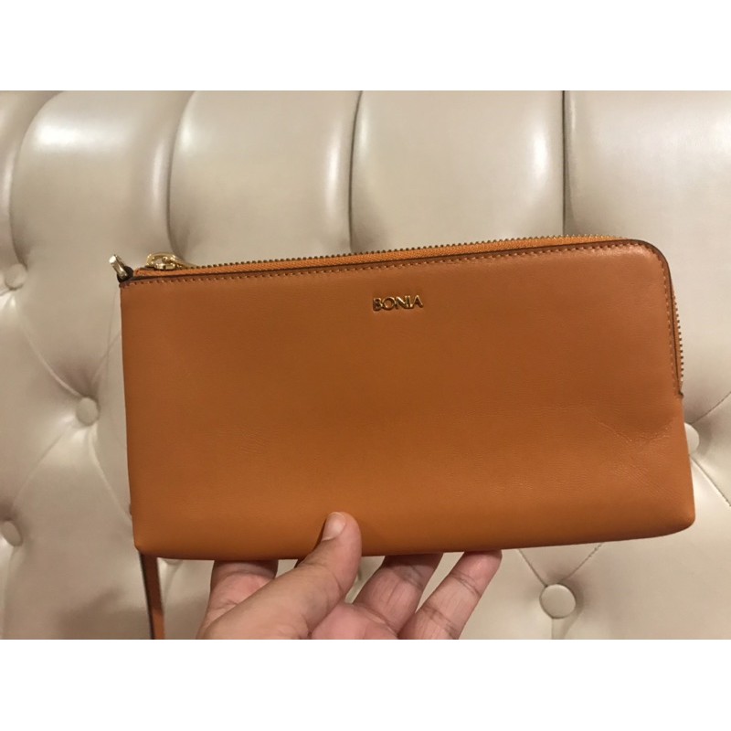 PRELOVED DOMPET BONIA