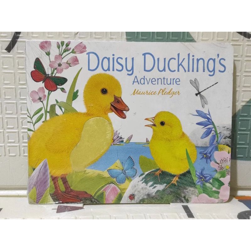 daisy duckling's boardbook