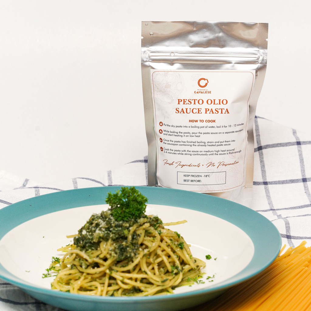 

Pizzeria Cavalese - Pesto Olio Sauce Pasta