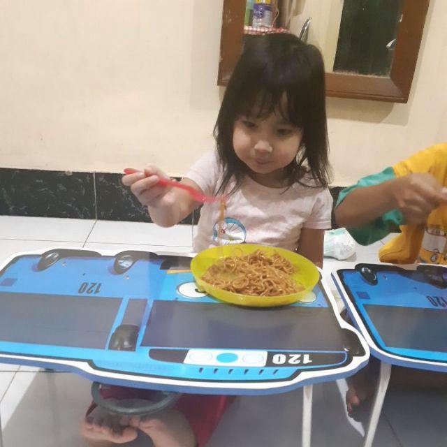 Meja Belajar Anak Karakter