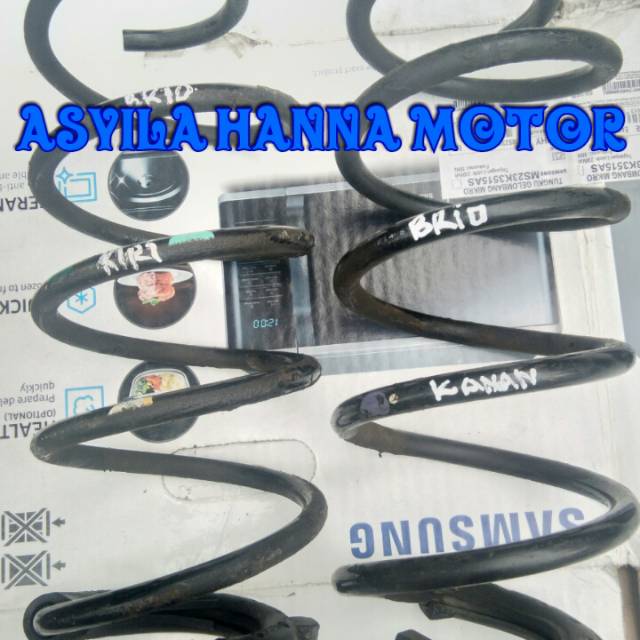 Per spiral coil spring honda brio depan 2pcs original
