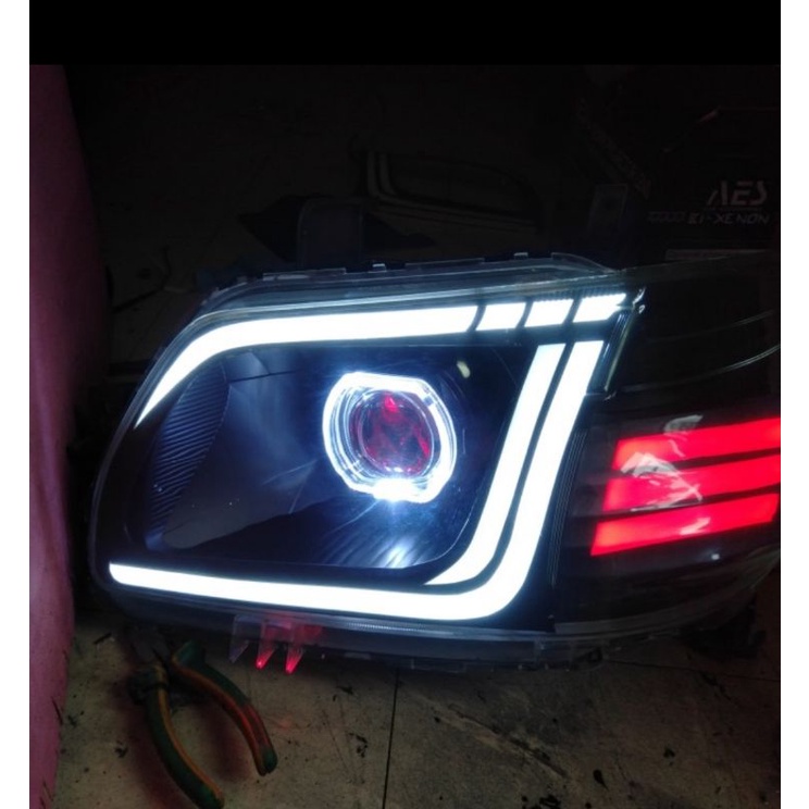 HEADLAMP DAIHATSU GRANMAX CUSTOM KIRI KANAN