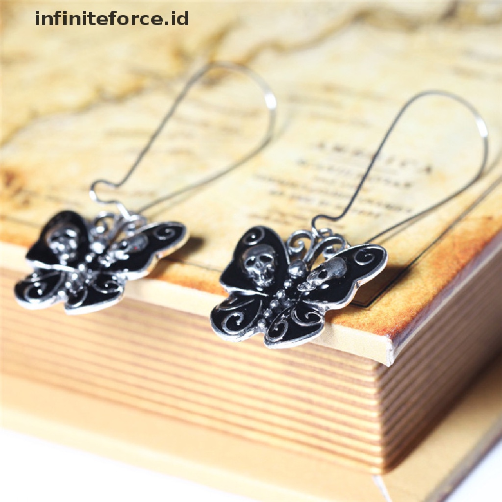 Anting Gantung Retro Punk Gothic Bentuk Tengkorak / Kupu-Kupu