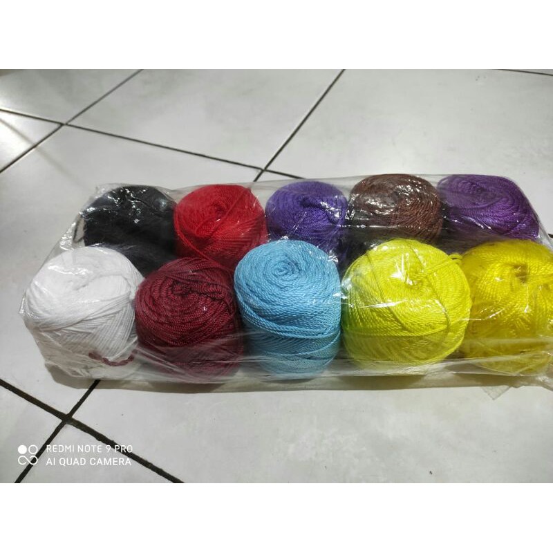 Benang rajut poli & nylon