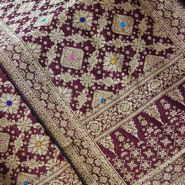 Songket palembang asli sutra alam asli benang 2 helai lepus maroon manggis rakam kristal gold