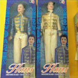 BONEKA BARBIE COWOK HANS BAJU KEBAYA
