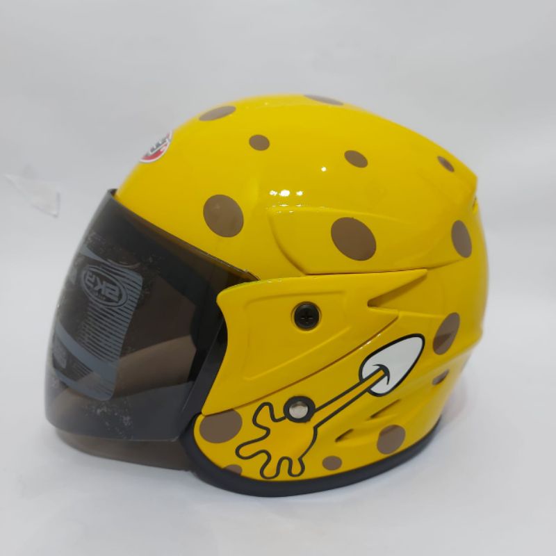 Helm Anak SKY Karakter Sepongebob  Umur 3 SD 9 Tahun SNI