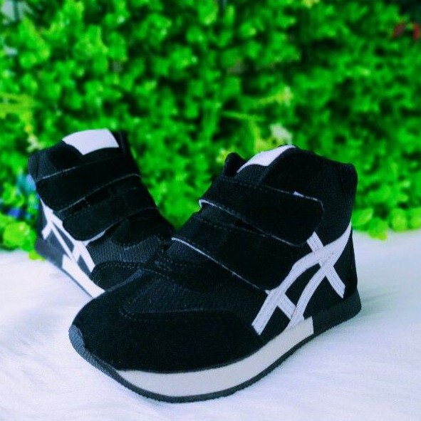 Sepatu sneakers anak laki laki dan perempuan sepatu sport Sepatu sneakers anak laki laki dan perempuan sepatu sport