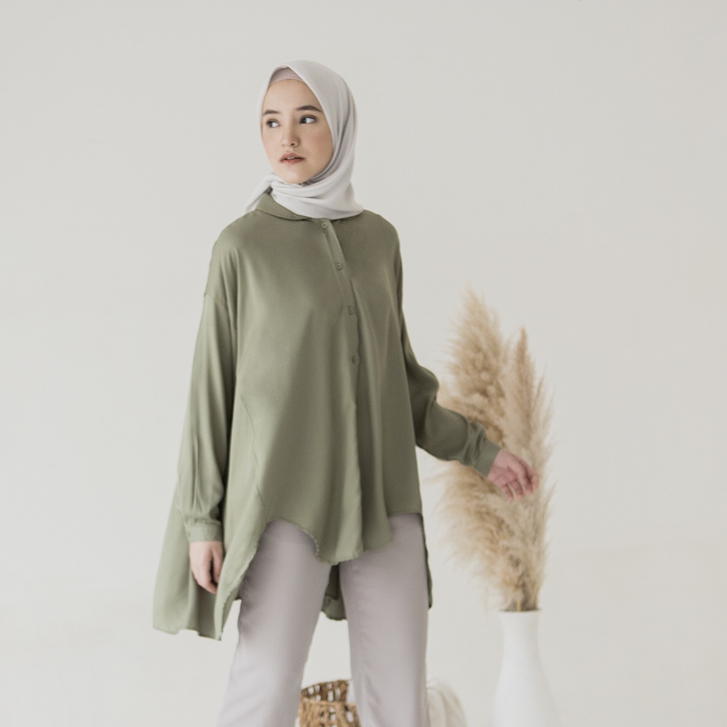 Alka by Aska Label - Atasan kantor full kancing, busui dan wudhu friendly warna Putih, Olive, Sage, Raspberry, Navy, Latte, Black