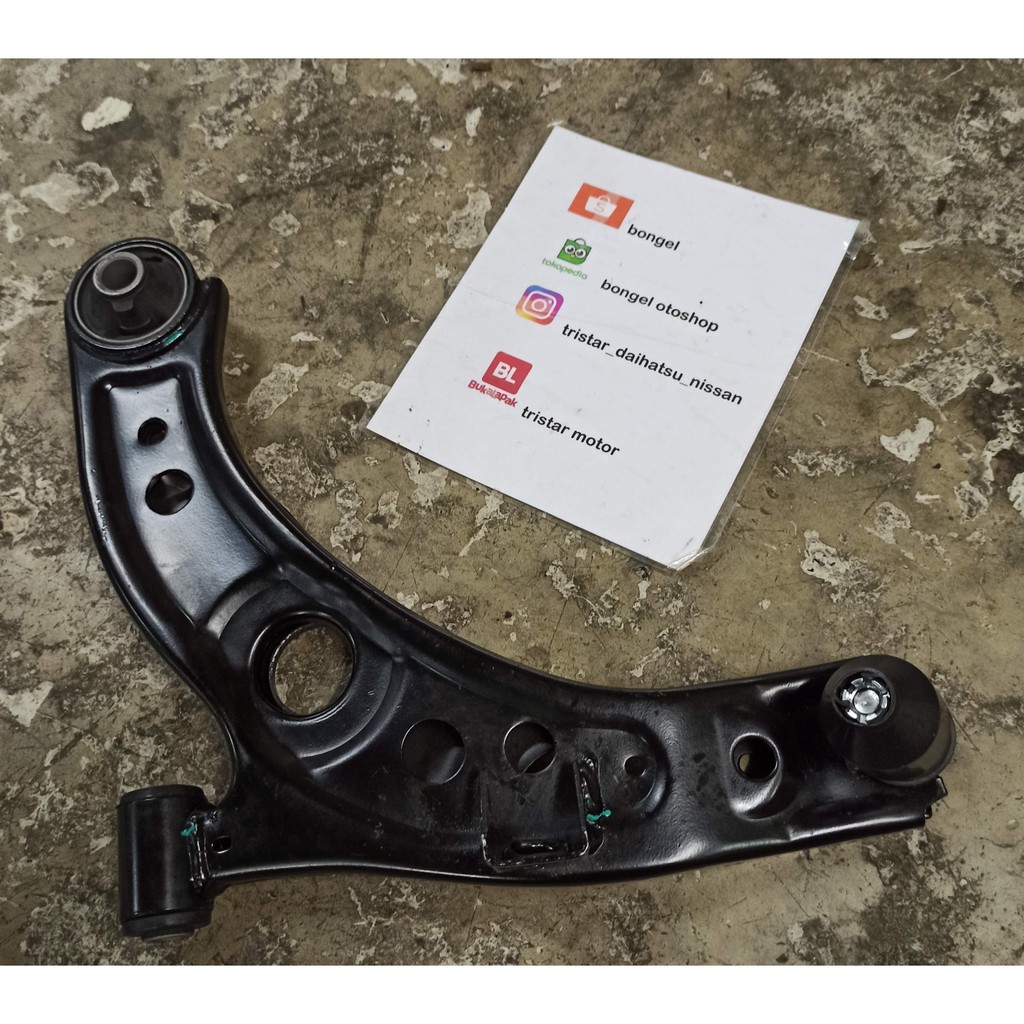 OEM lower arm balljoint assy daihatsu sirion