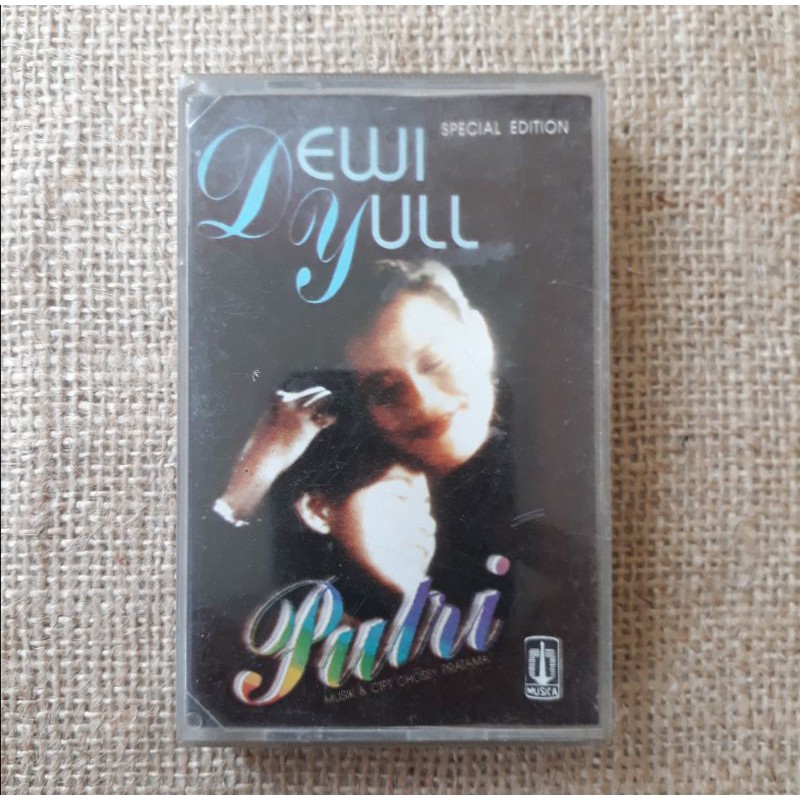 Kaset Pita | Dewi Yull - Putri.