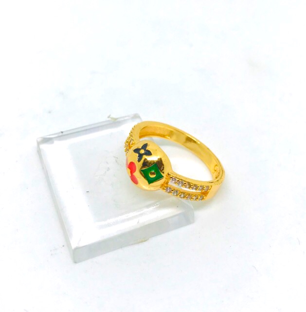 Cincin wanita //cincin lapis emas // cincin permata //perhiasan //cincin