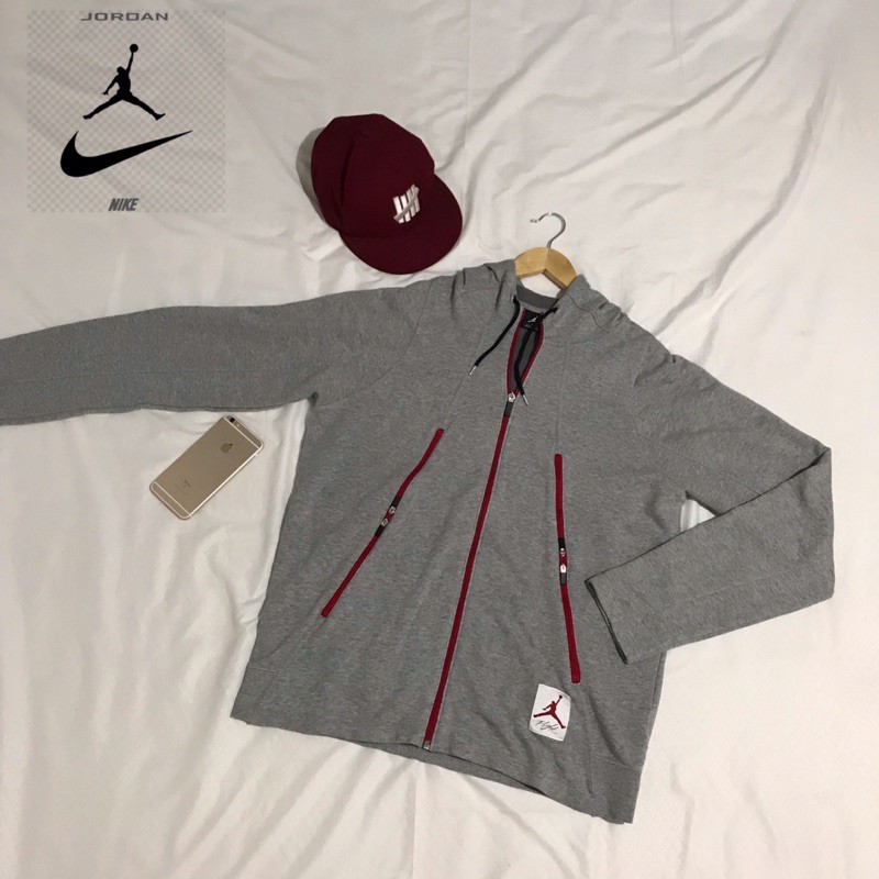 nike air jordan zip up
