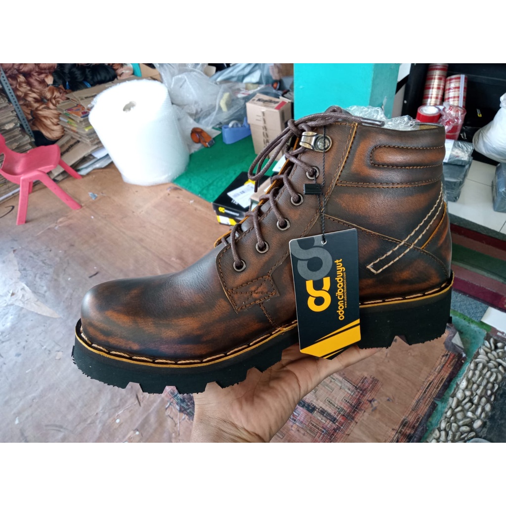 SEPATUKULIT SAFETY B'O