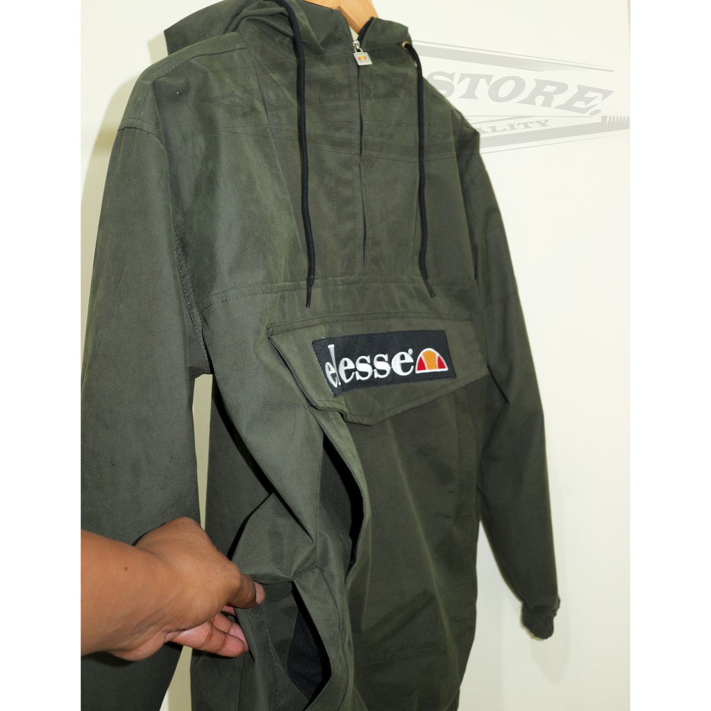 Jaket Cagoole Ellese Real Anti Air