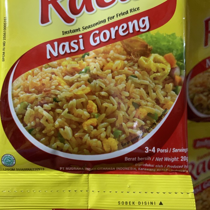 

Bumbu Racik Indofood Nasi Goreng. 1 Renceng isi 10 Sachet