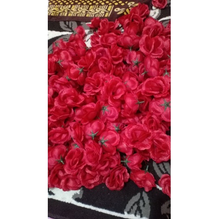 kuntum bunga rose per 100 pcs.