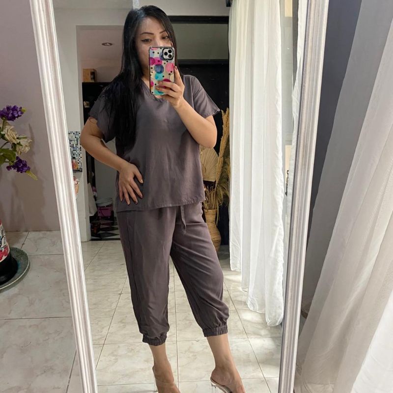 Setelan One set Alicia jogger polos Wanita-Dark Grey