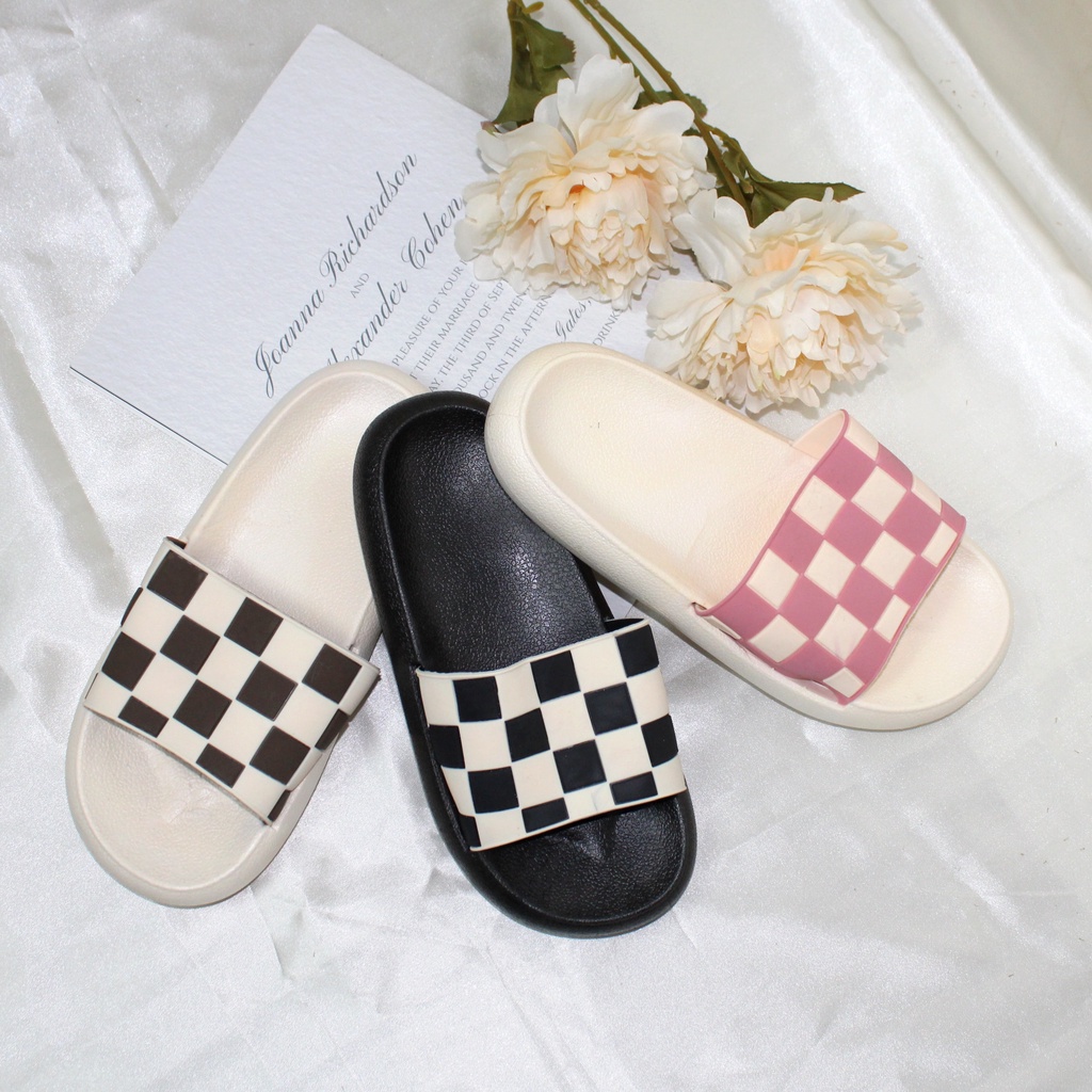 Free BOX Sandal Wanita Import Sandal Flat Shoes Slip On Wanita Import  Sandal Rumah Sandal Kasual Import NS789