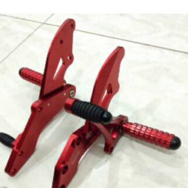 STEP UNDERBONE JFK UNDERBONE CNC SATRIA FU 150-SATRIA FU FACELITE RED