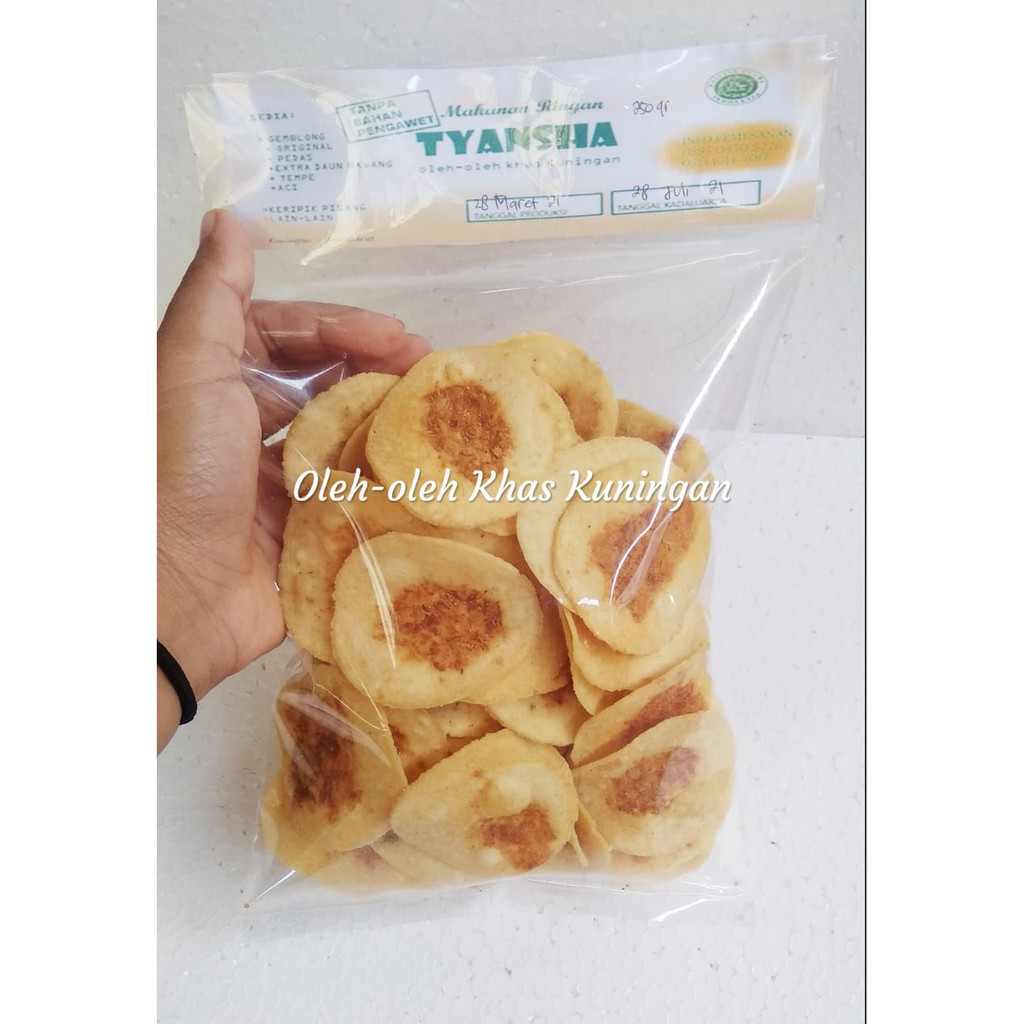 

Camilan Ketempling tempe khas kuningan/ Oleh oleh Khas Kuningan