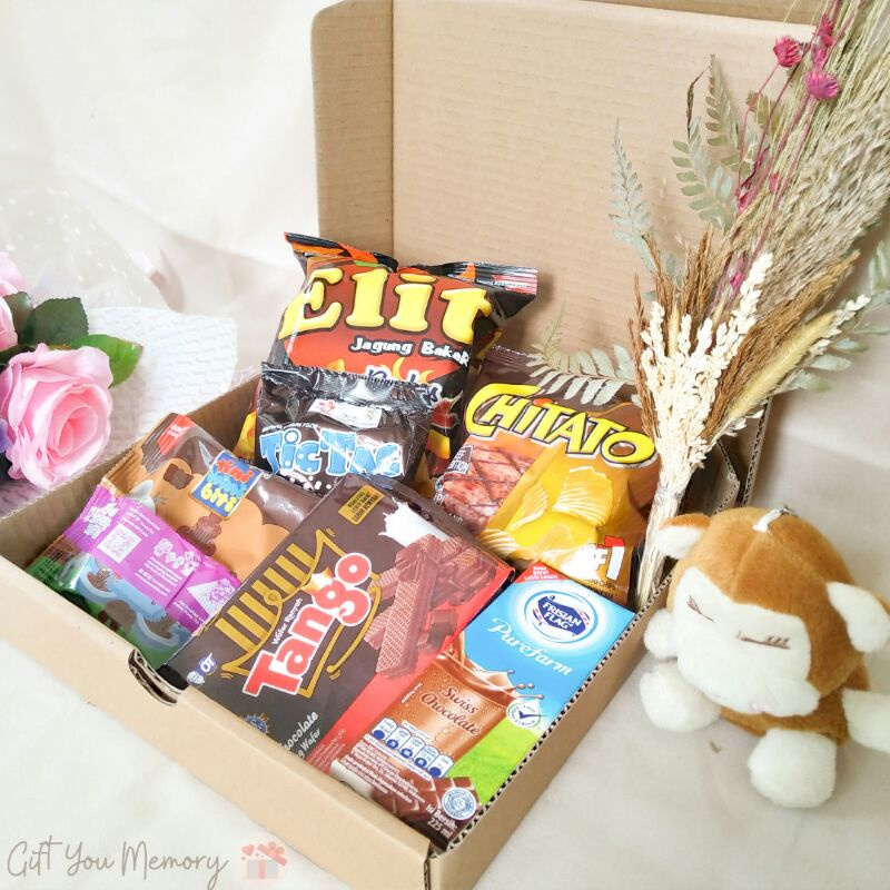 

Gift Snack Box by giftyou.memory (Second Autumn)
