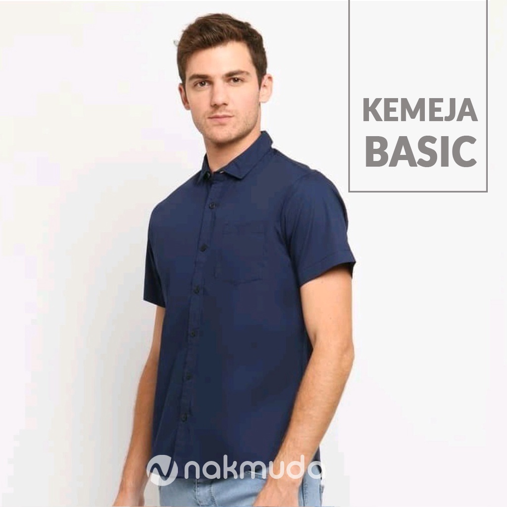 Kemeja Pria Lengan Pendek Polos Casual Basic Formal Hitam Hem Slimfit