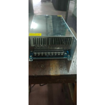 Power Supply DC 24V 40A merek M input AC 110-220V