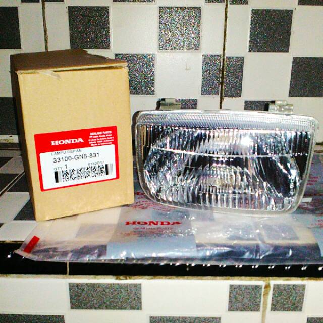 reflektor assy HONDA ASTREA GRAND IMPRESSA ORI AHM