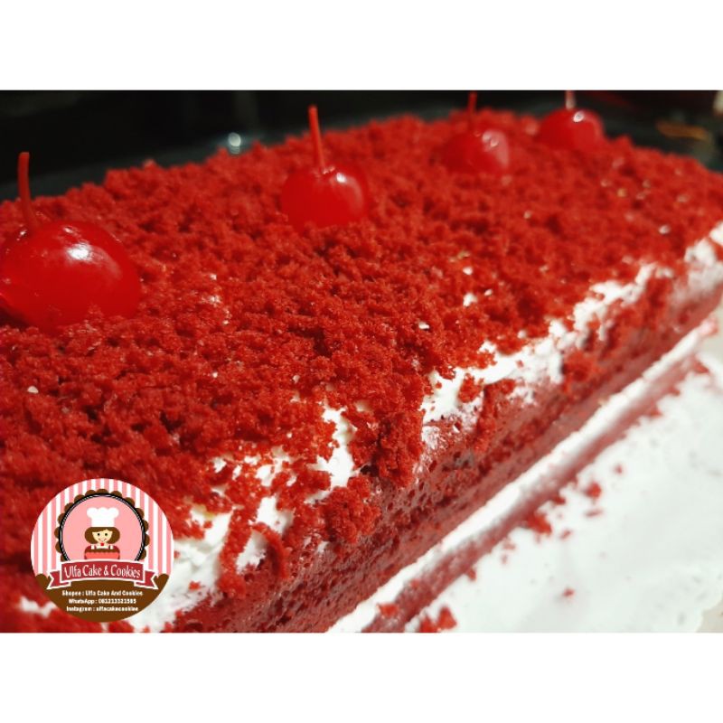 

Kue Red velvet Cake Simple 22x10 cm