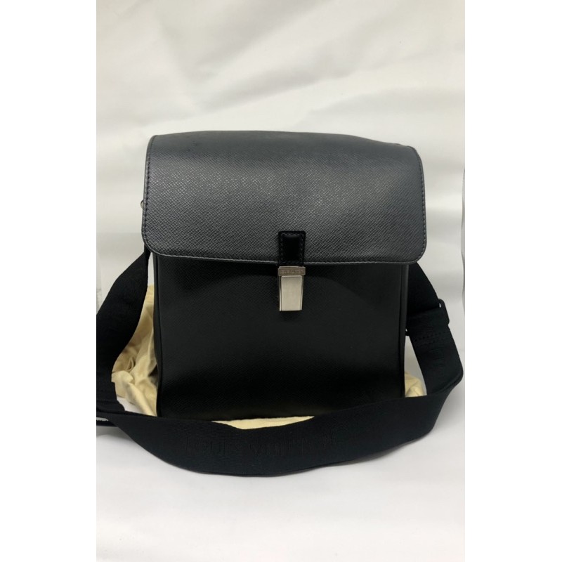 LV Taiga Yaranga Camera Bag