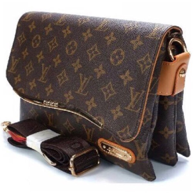 TAS SELEMPANG LV BESI S