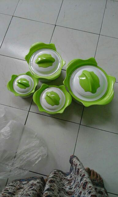 Magnolia Food Warmer Tempat Makanan Insulated Hot Pot 4 Set