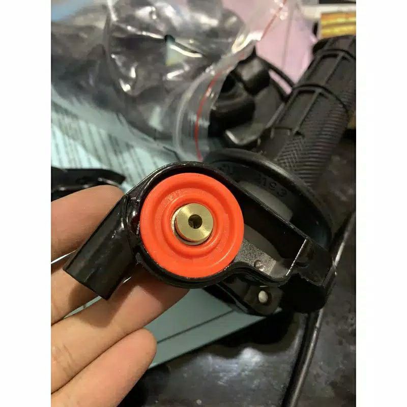 Gas Spontan Domino 1 Kabel Bering Universal Semua Motor