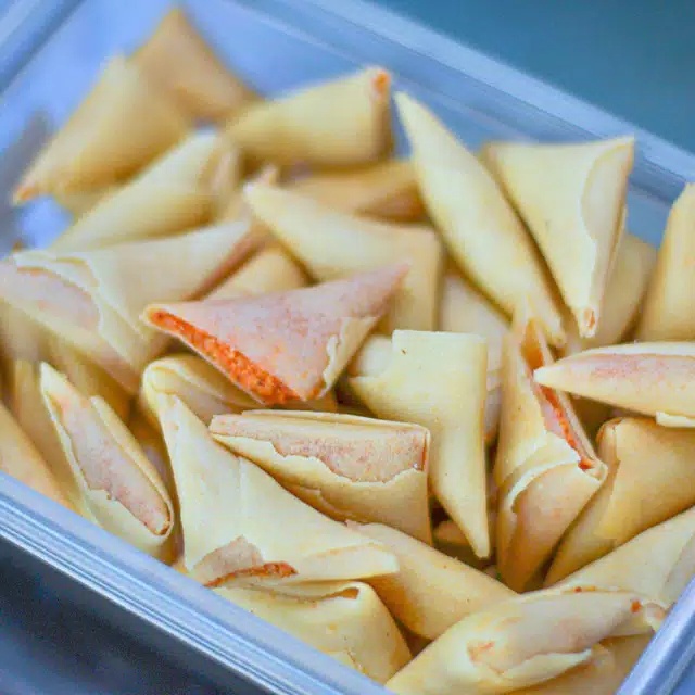 

Samosa Kering Abon Ayam 400gr