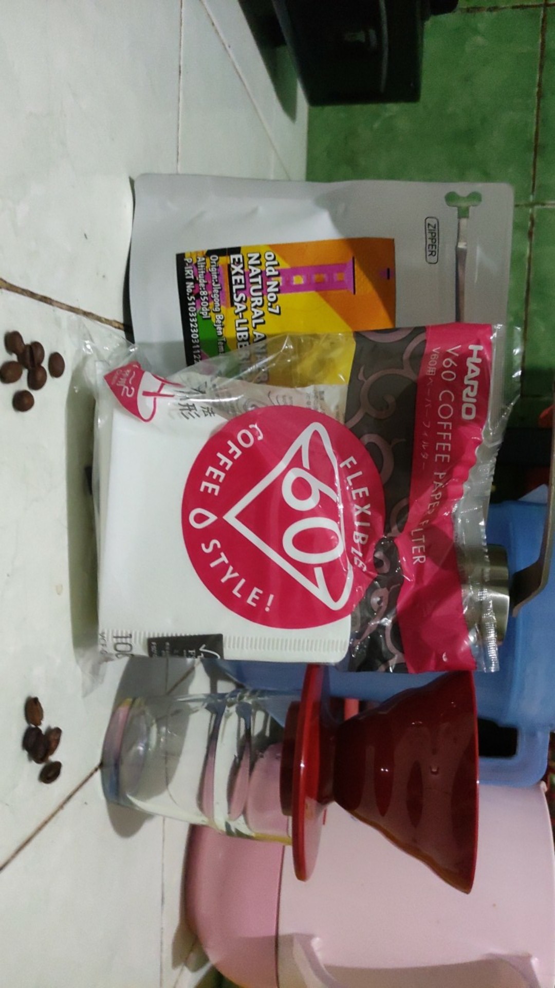 Hario V60 Coffee Paper Filter 01