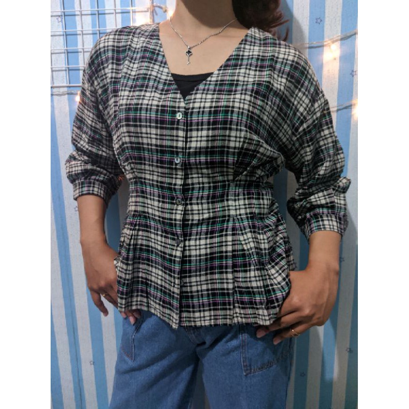 Blouse square V neck