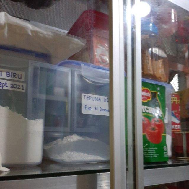 Klip To Keep 1303 3000 Ml Kp-69 Lion Star Sealware Kotak Makan