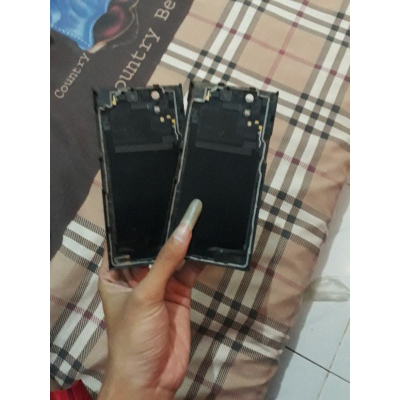 Backdoor HP Fujitsu Arrows F02H