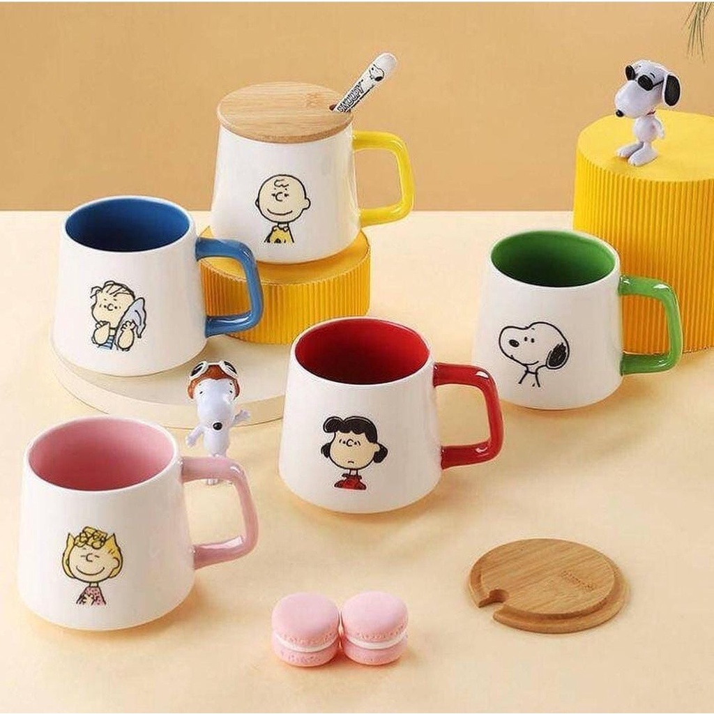 GELAS KERAMIK SNOOPY SENDOK + TUTUP KAYU  GELAS KERAMIK SNOOPY