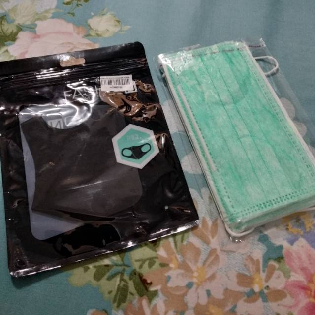 Paket masker scuba earloop hitam + masker bedah earloop/hijab isi 4