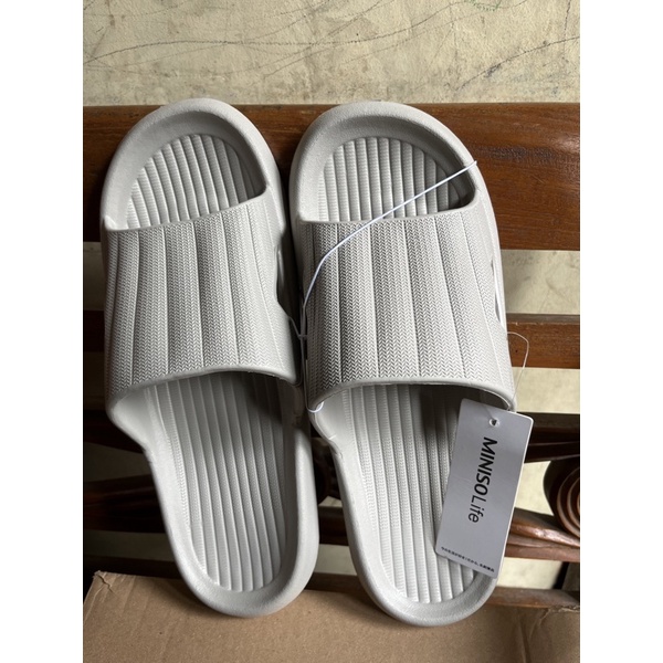 Miniso sandal pria